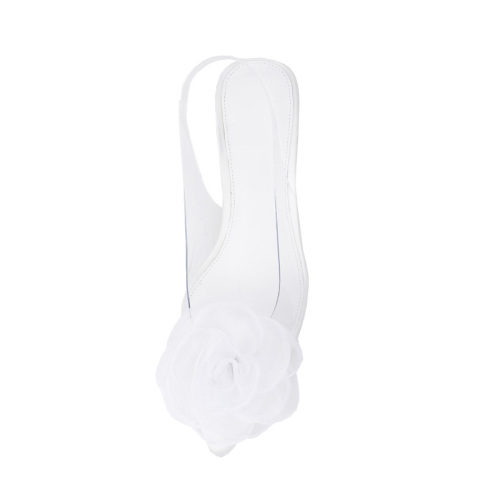 Women's low heels are comfortable and lightweight