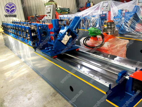 No-Stop Cutting C Purlin Roll Forming Machine