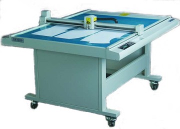 Garment Pattern Cutting Plotter (DE1209, DE1509, DE1512, DE1809, DE1812)