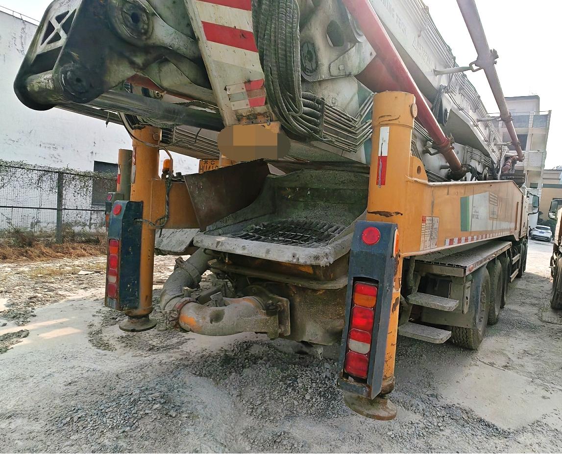 truck mounted concrete boom pump truck mounted concrete boom pump