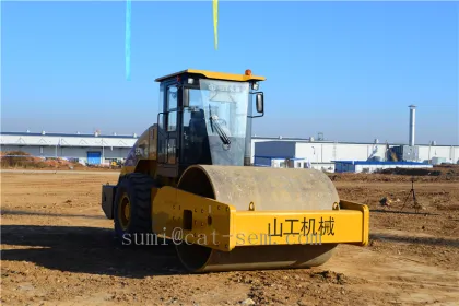 SEM 518 Soil Road Roller