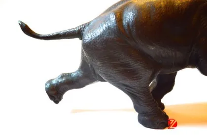 high quality bronze finished elephant head group statues