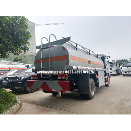 Dongfeng 5000 litros de petrolero / Oil Bowser / Camión de transporte de petróleo