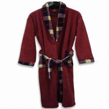 Coral Fleece Robe, Printed Check Design, Soft and Warm, Suitable for Men