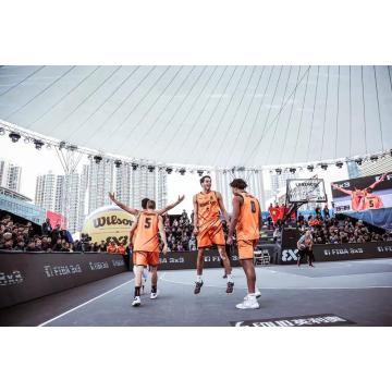 Canadá al aire libre entrelazando baldosas de baloncesto