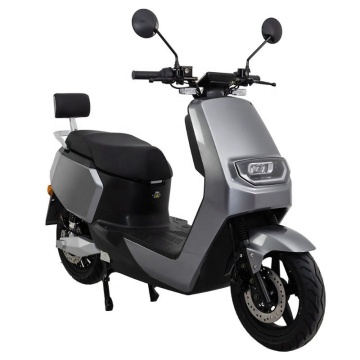 ハイパワー電気スクーター：ヴィンテージスタイルとLED機能を備えたCityCoco 2000W-4000W