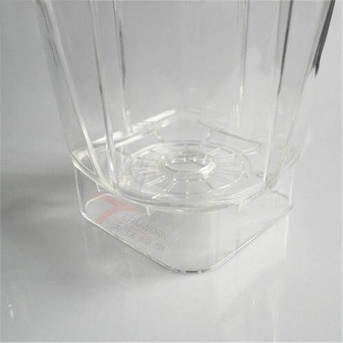 Transparent Juicer Cup PMMA Reaction Injection Molding