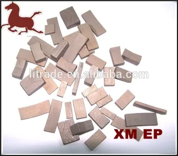Diamond granite cutting segment