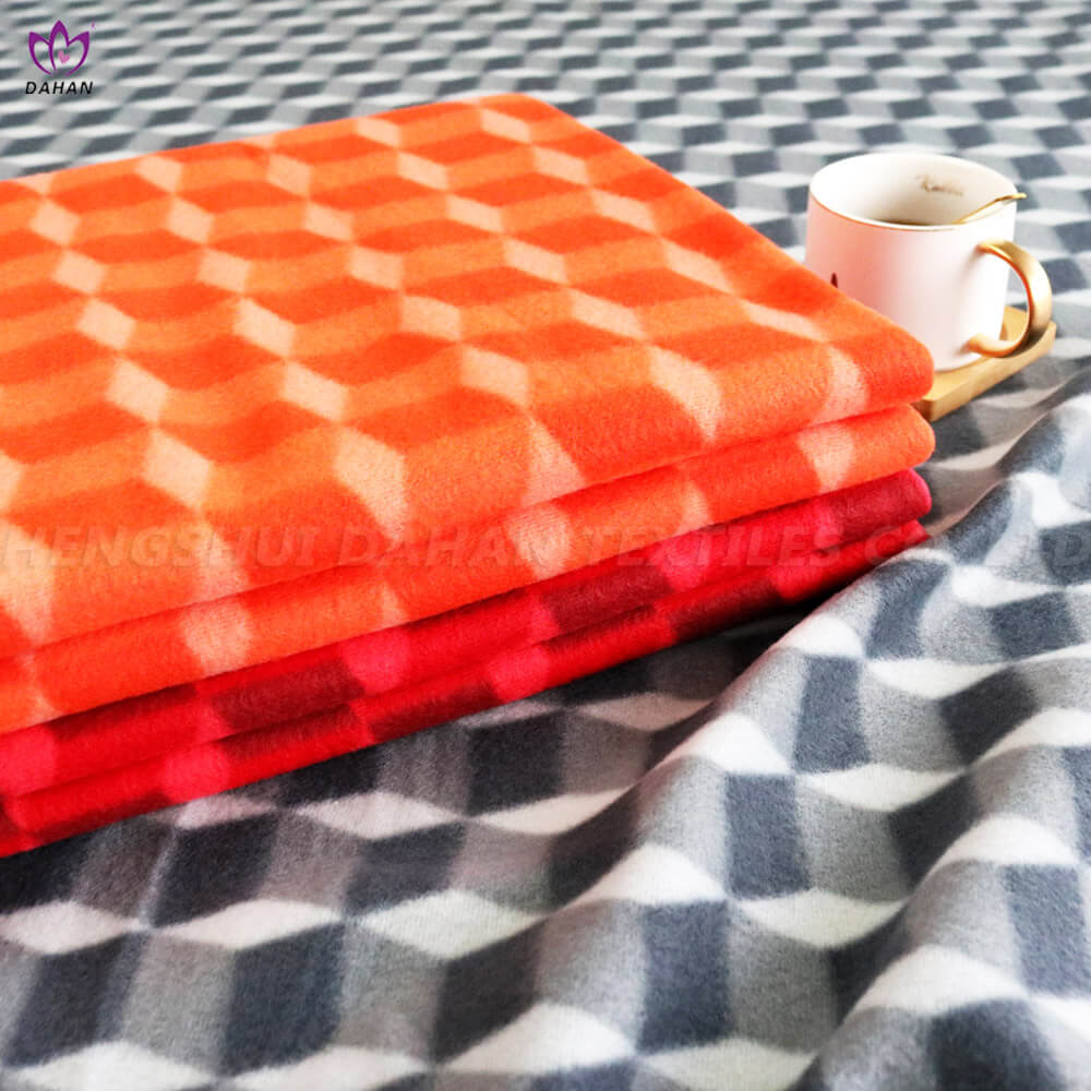 Bk115 Geometric Printed Blanket 4