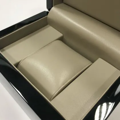 Luxury Wooden Single Watch Box For Women