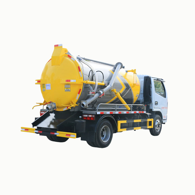 Dongfeng 4000 liters Small Vacuum suction sewage truck
