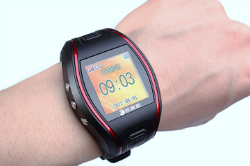 Watch GPS Tracker with Cellphone Function in Sporting