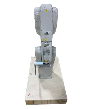 ABB IRB1200-5/0.9 Robot công nghiệp với thợ hàn Mig Mag - tải trọng 5kg, đạt 900mm