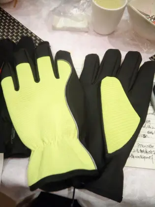 Safety gloves work gloves labor gloves