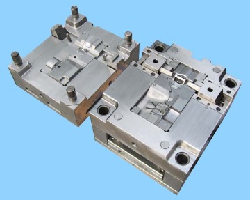 Plastic Injection Multi-Cavity Cap/Lid/Cover Mould