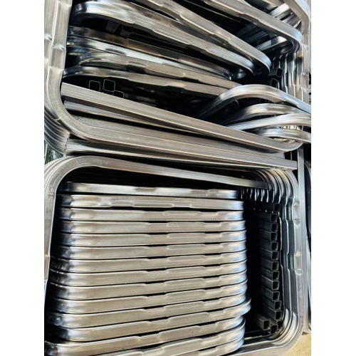 Каркас автокресла из высокопрочной стали.