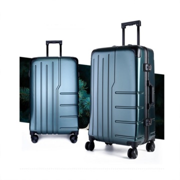 High Quality PC Travel Luggage 4 Spinner Wheels