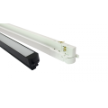 LED Track Linear Light to illuminate the supermarket