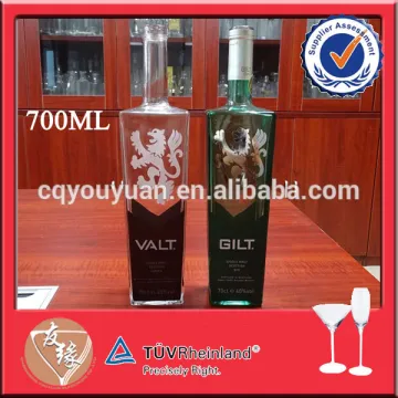 High end vodka whiskey 700ml square glass bottle with cork