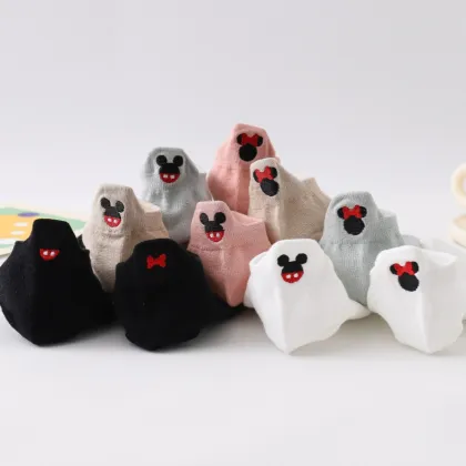 Embroidered Boat Socks with Mickey Love