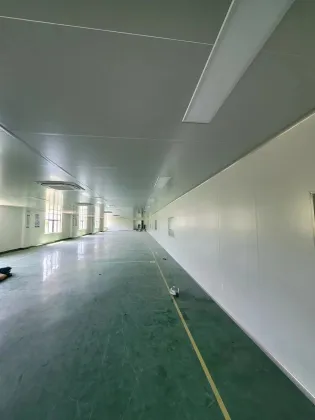 Dust free and clean workshop