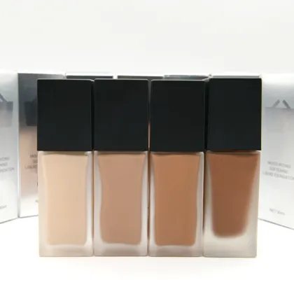 Longwear Foundation - Lightweight, Breathable, and Concealing Without Pink Hue or Logo