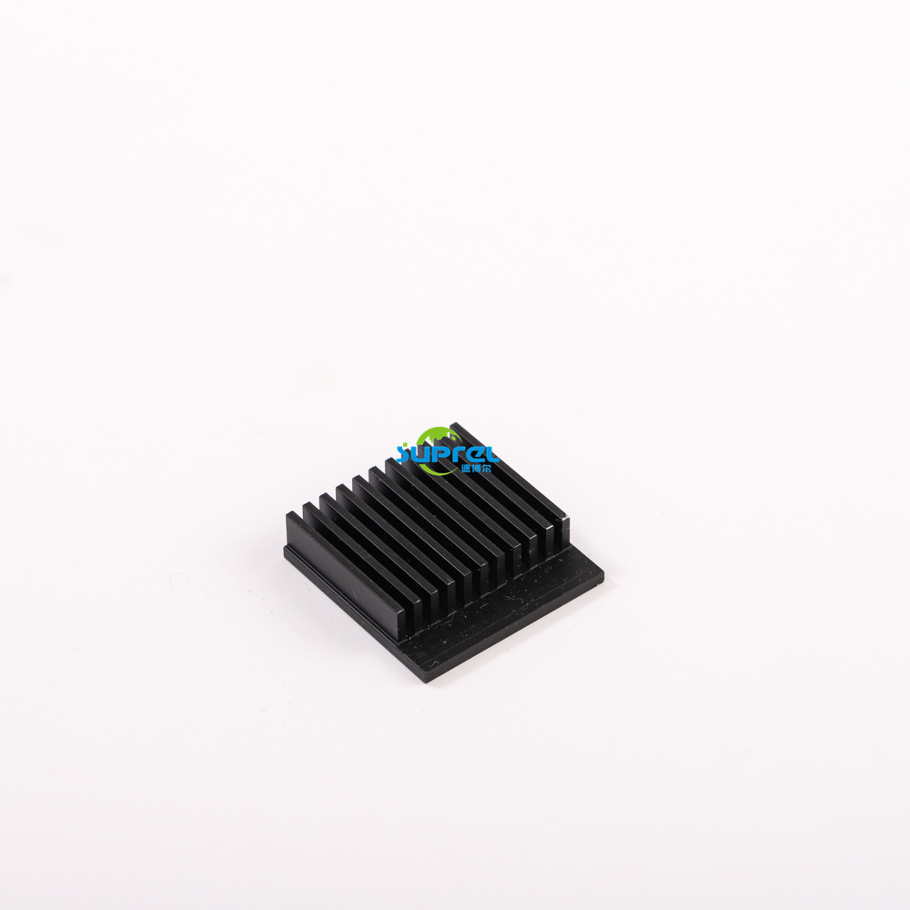 Small Straight Black Heatsinks