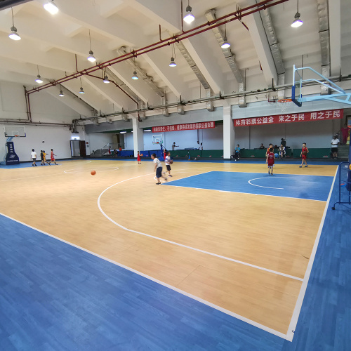 PVC basketball floor of wood pattern