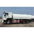 Truk tangki air 20000L merk Dongfeng Chassis