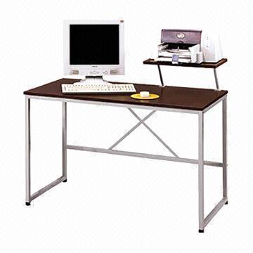 Wooden Computer Table, Measures 120 x 60 x 89.5cm