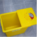 Recipiente para materiais cortantes para descarte médico