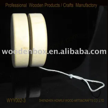 wooden yoyo