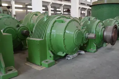 planetary reducer for materials handling equipment