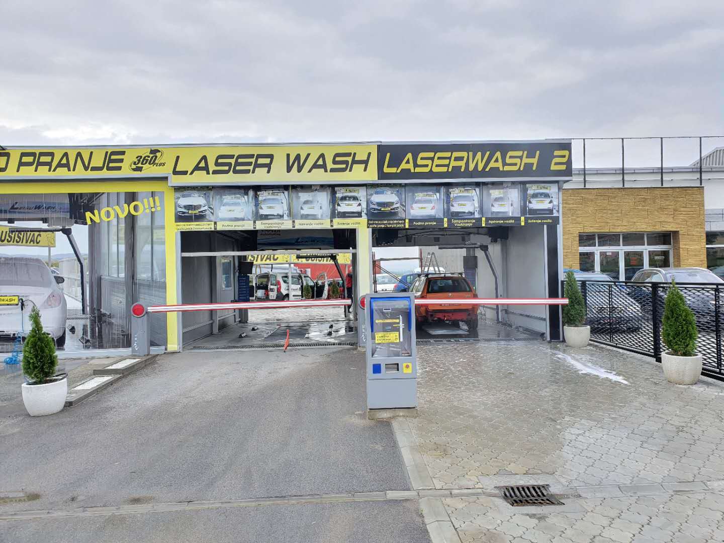 High quality touchless car wash machine