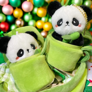 Unisex Bamboo Panda Plush Toy - Soft Short Plush Gift for Kids