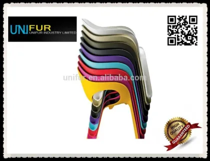 Replica Jerszy Seymour stackable armrest magis easy chair