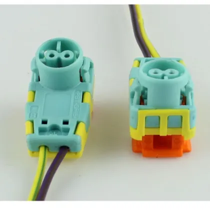 High-Quality Adapter Connector Socket Plastic Car Plug Wiring Harness