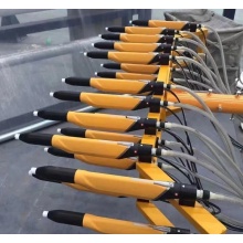 Mini powder coating spray gun