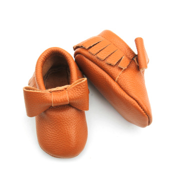 Venta al por mayor de mocasines de niña Bowknot infantil interior