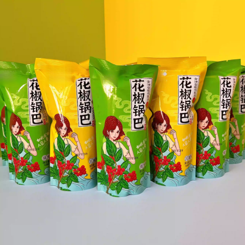 Картофельные чипсы с ароматизированным перцем