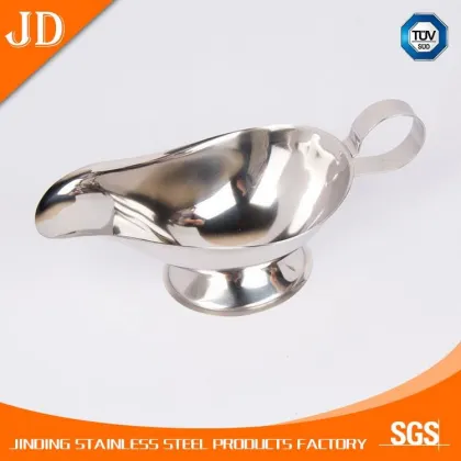 sauce boat gravy boat