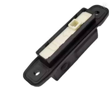 Back Door Opener Switch 84840-28040 for Toyota Land Cruiser GRJ200, RAV4, Highlander 3.3L, Prius, Lexus LX RX