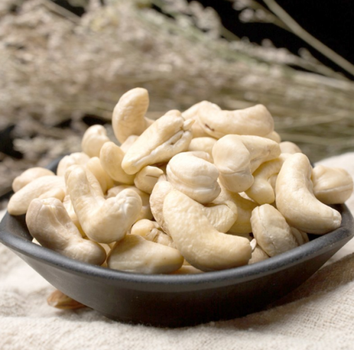 Torkade Cashew Nötter / Cashewnuts W320