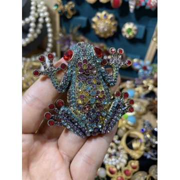 Littinho fofo ou broche de sapo