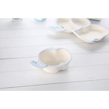 5 pcs plastic dinnerware set elephant shaped