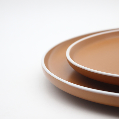 Venta caliente Bajo precio Pure Orange Ceramic Cena Tableware Sets para platos de vajilla de porcelana de catering