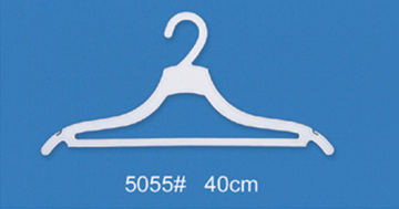 plastic clothes hanger 2017