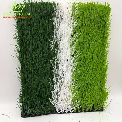 Биоцветное футбольное футбольное поле с искусственным газоном из травы