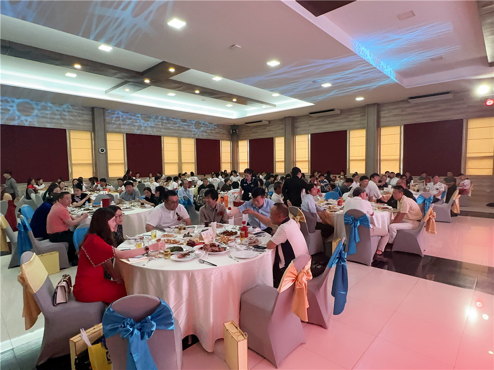 6384574858814324454938388