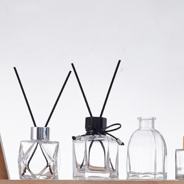 Wholesale Luxury Large Clear Glass Reed Diffuser Bottles 50ml 100ml 150ml 200ml